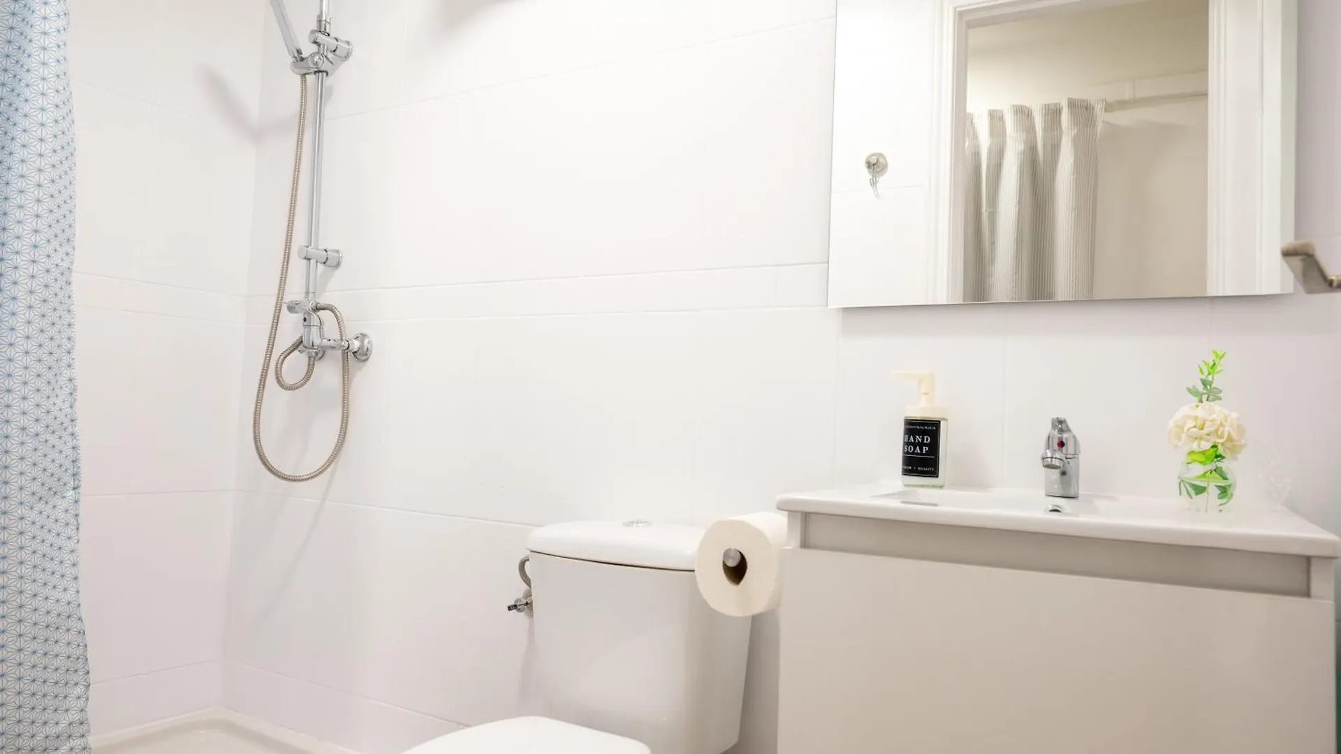 Acogedor Apartamento En Malaga Playa 2 Apartment